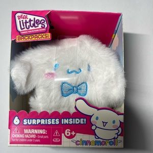 Real Littles Hello kitty and friends mini backpacks